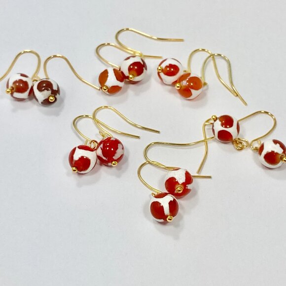 Murano Style Art Glass Bead Earrings Brown White Gold Plated Zebra Cow Pattern - Picture 6 of 7